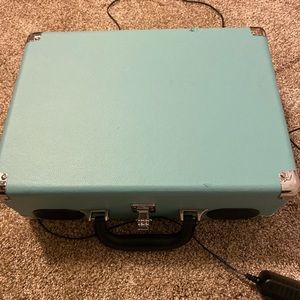 One By One Blue Record Player